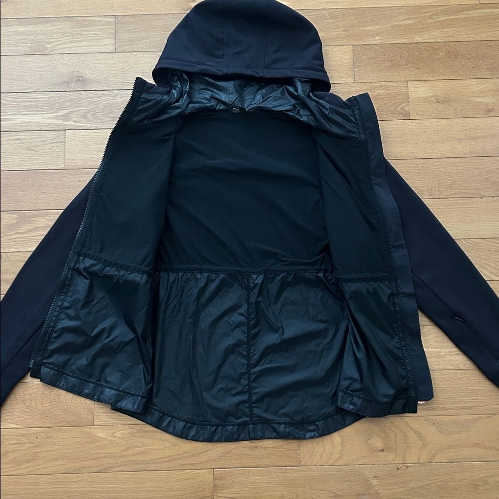 Athleta Black Windy Point Hooded Jacket Size S - Picture 4 of 13